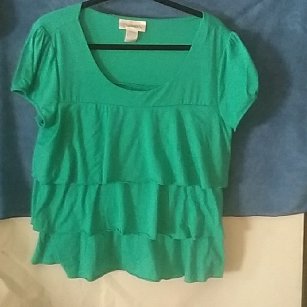 Short-sleeved, blouse with ruffles